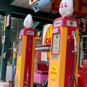 Meet your Posher, Ron